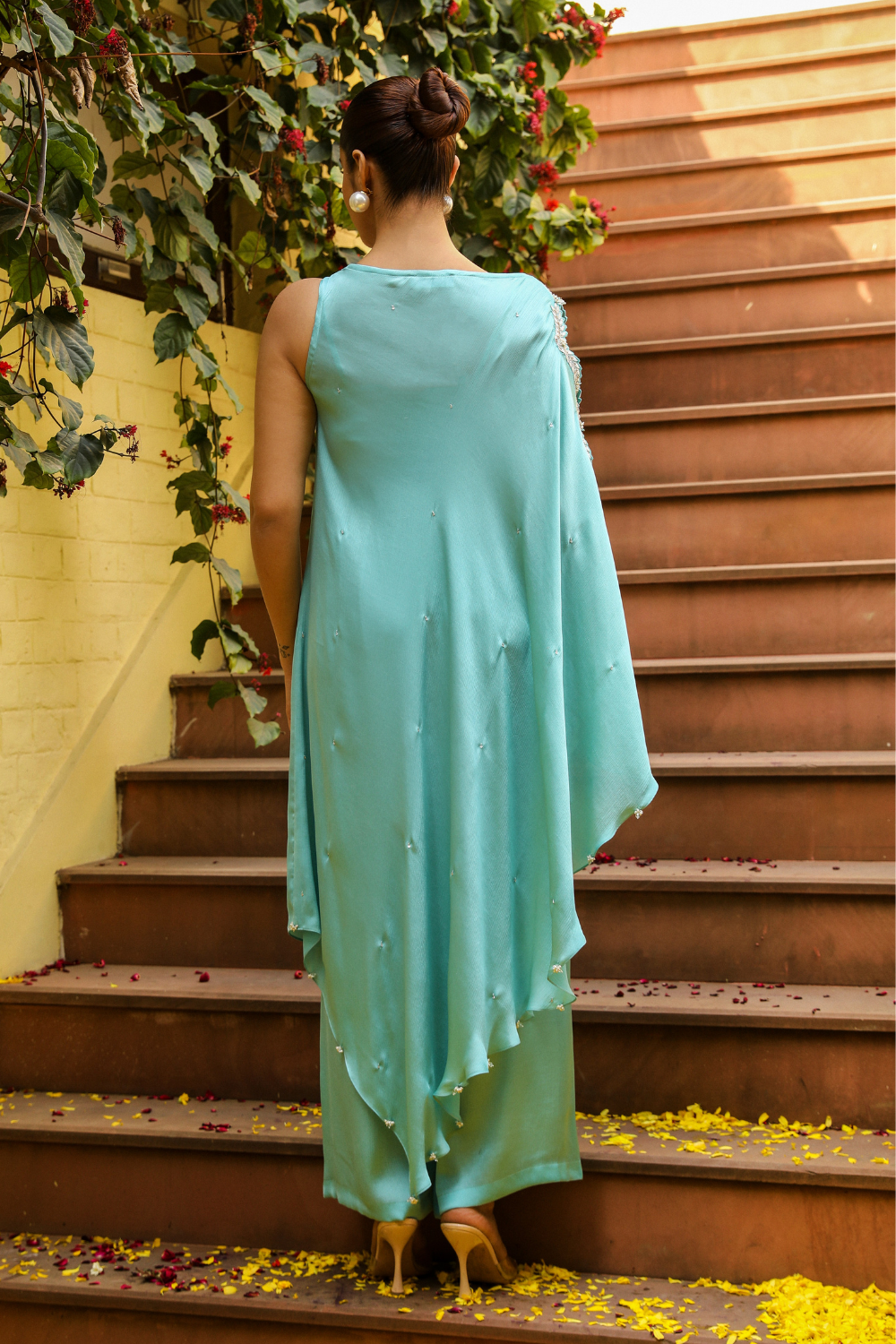 Leher Cape Set