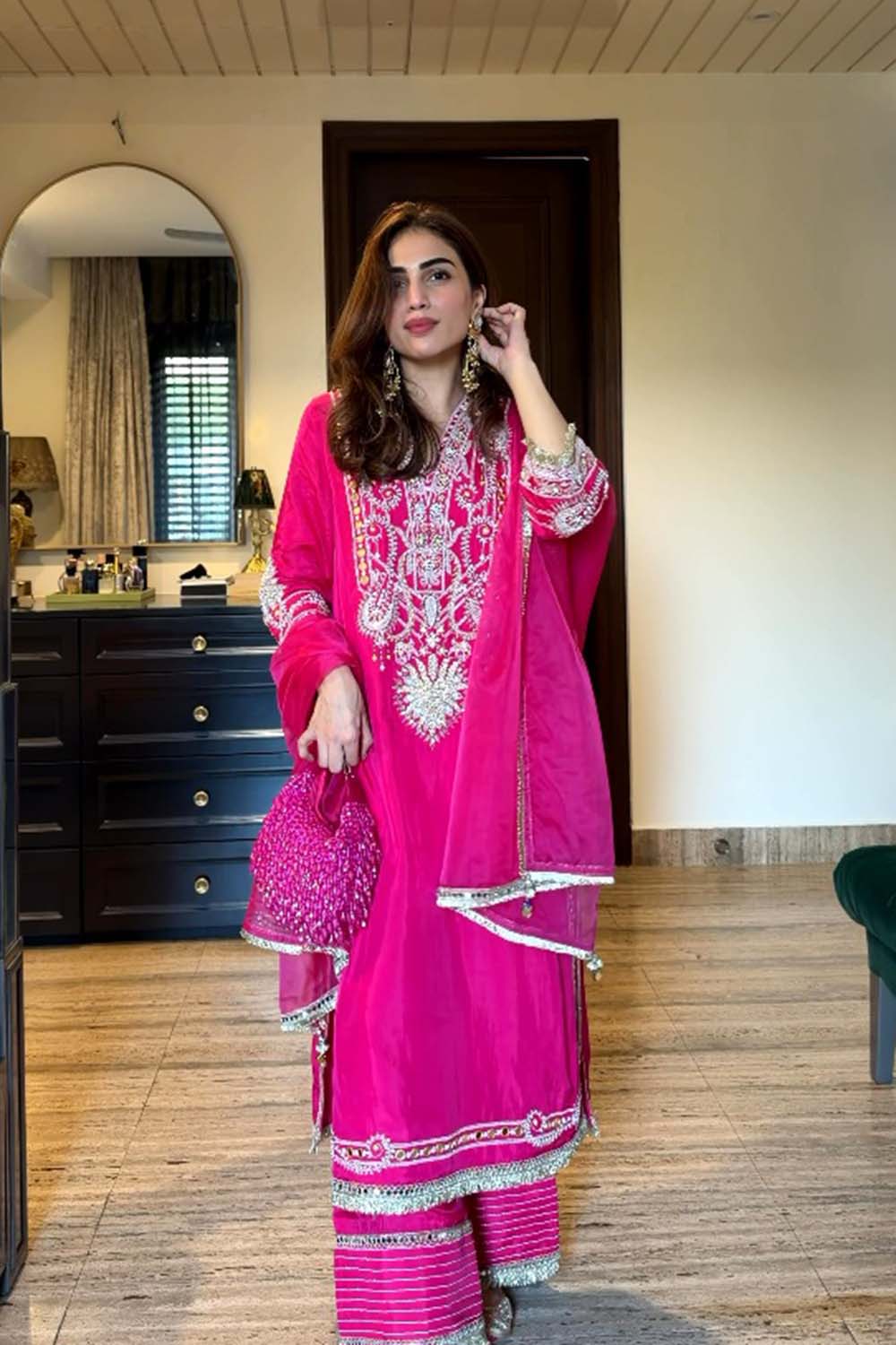 SAKSHI GROVER In RANI HEER