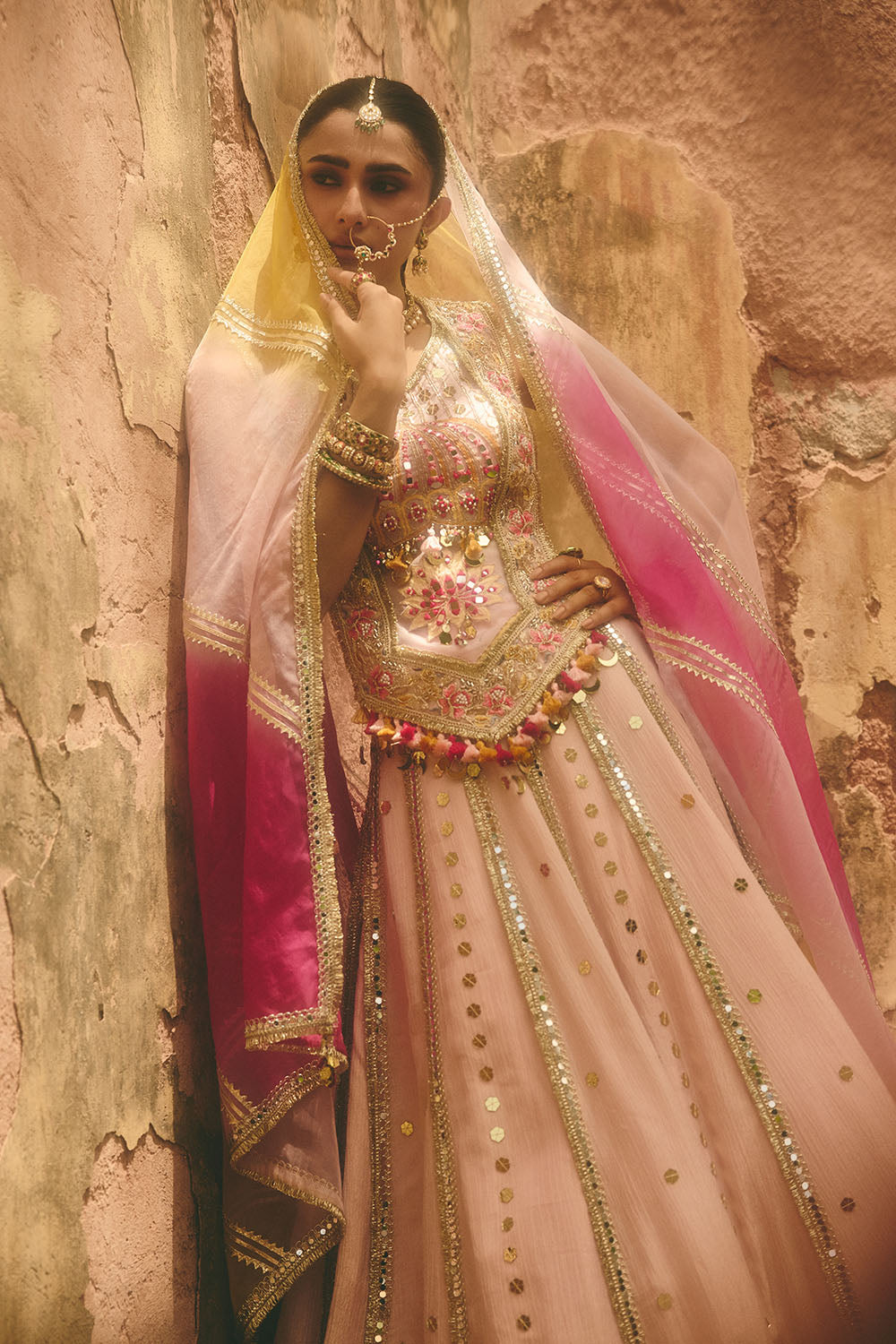 GULABI SHAAN