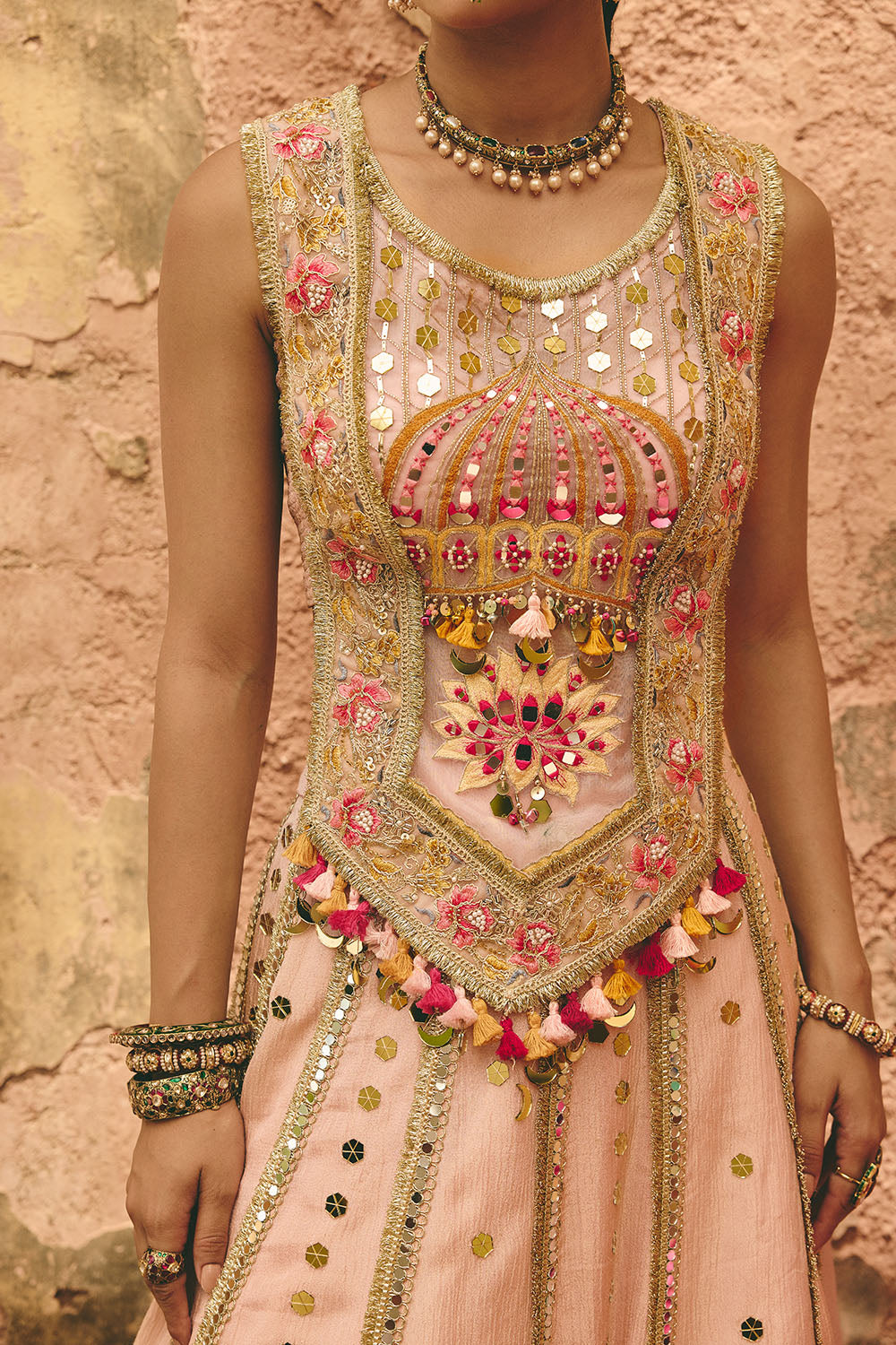 GULABI SHAAN