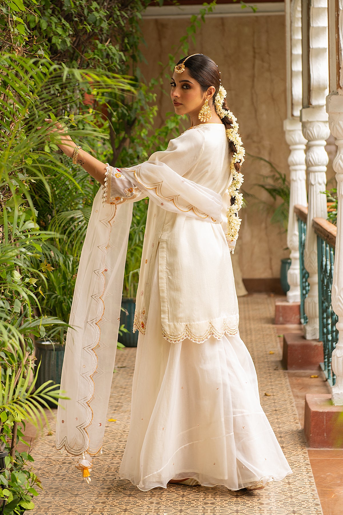GEHNA IVORY