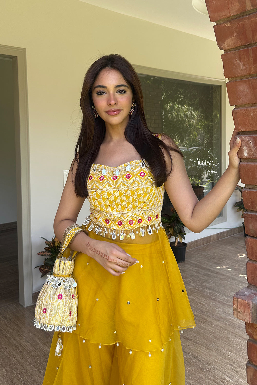 Priya Dora in Aj-kas-08 Kavina