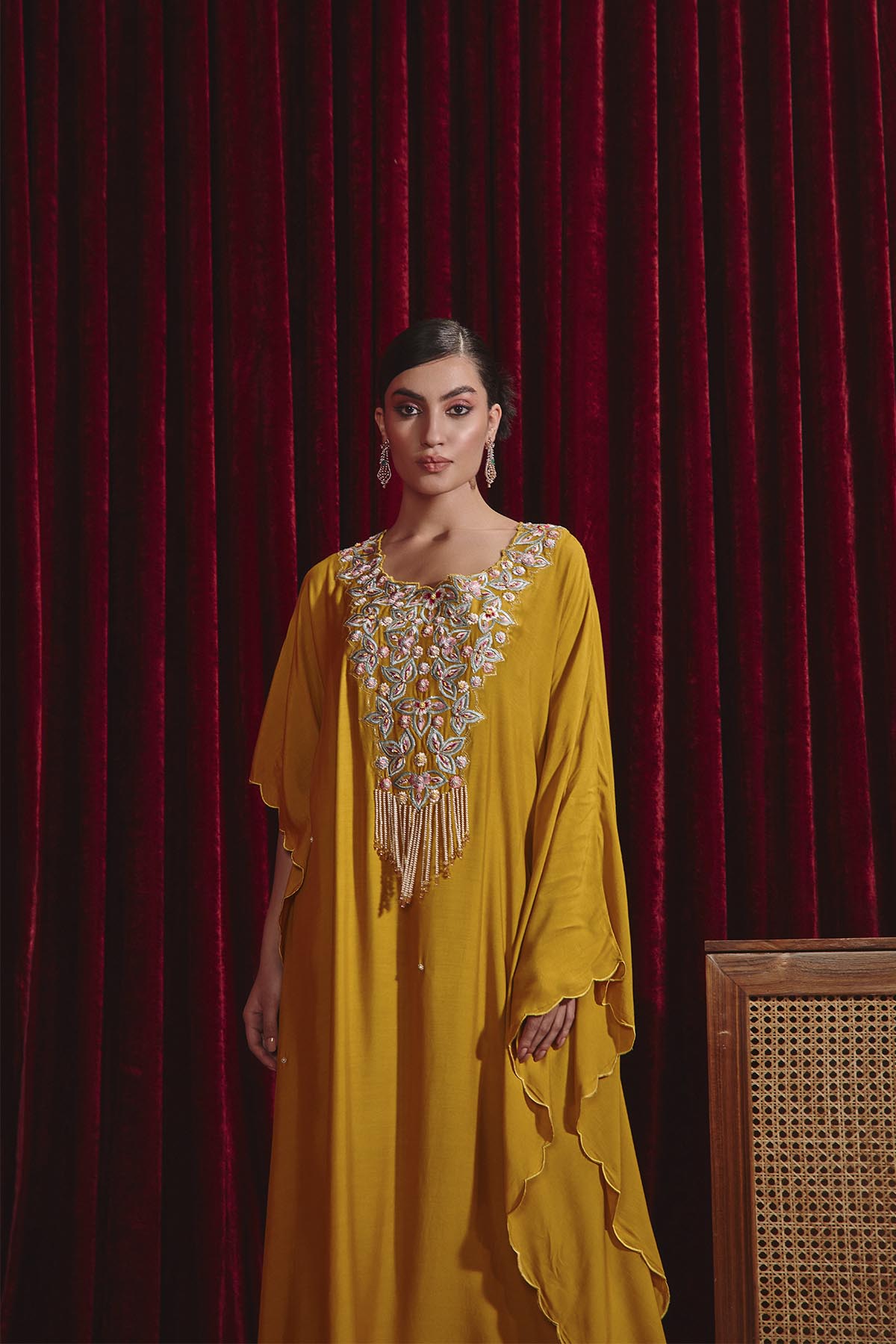 AMBAR - MUSTARD