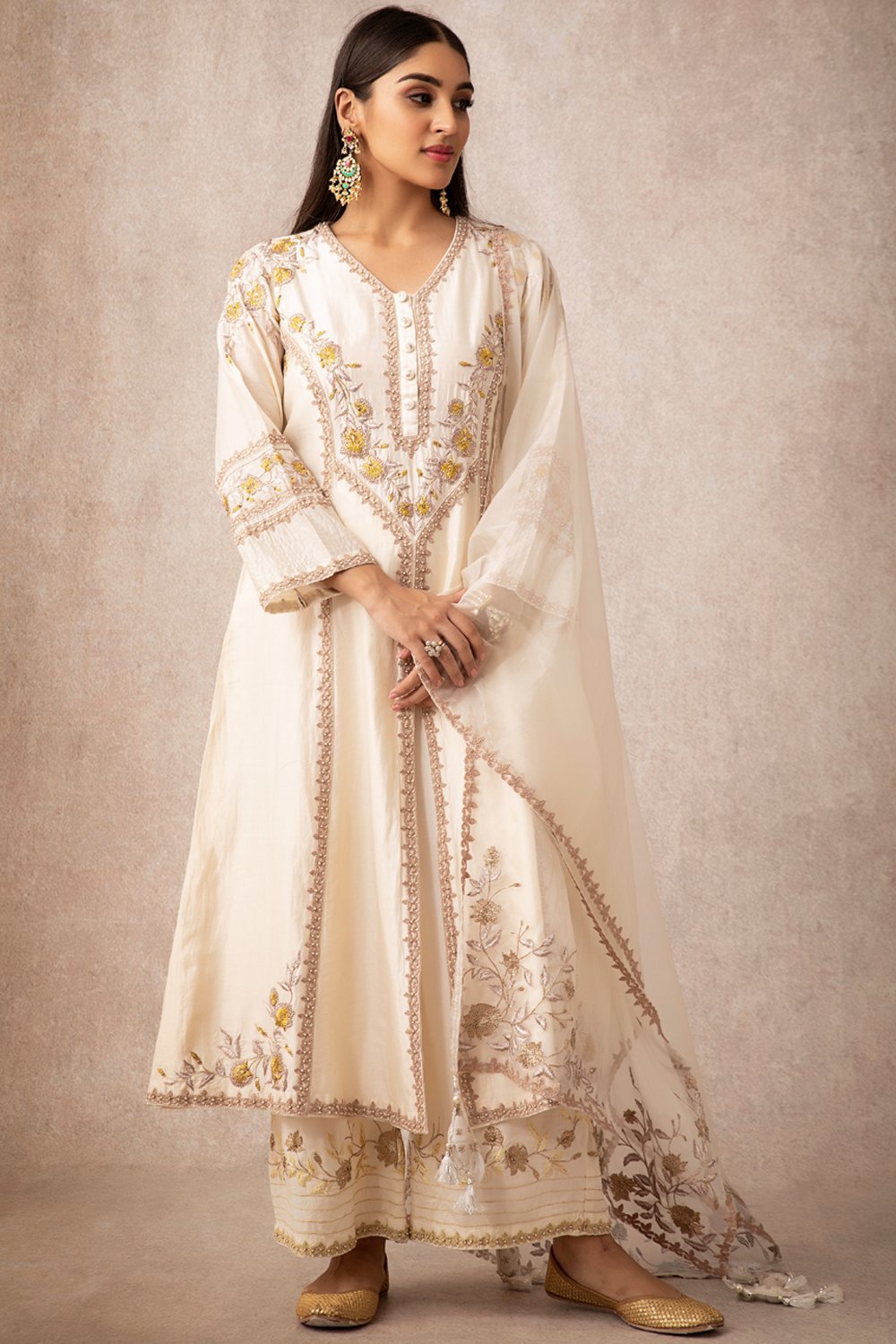 A Line Kurta Set - ajieshoberoi