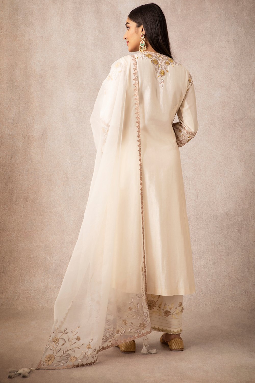 A Line Kurta Set - ajieshoberoi