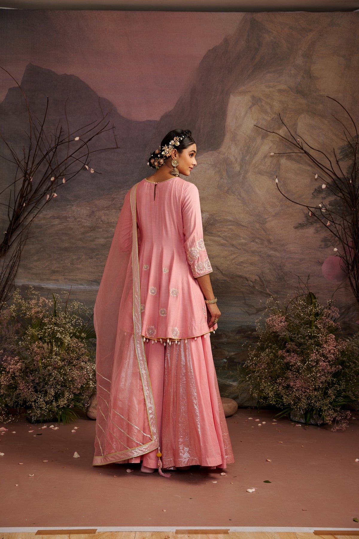Reeti - Rose Pink
