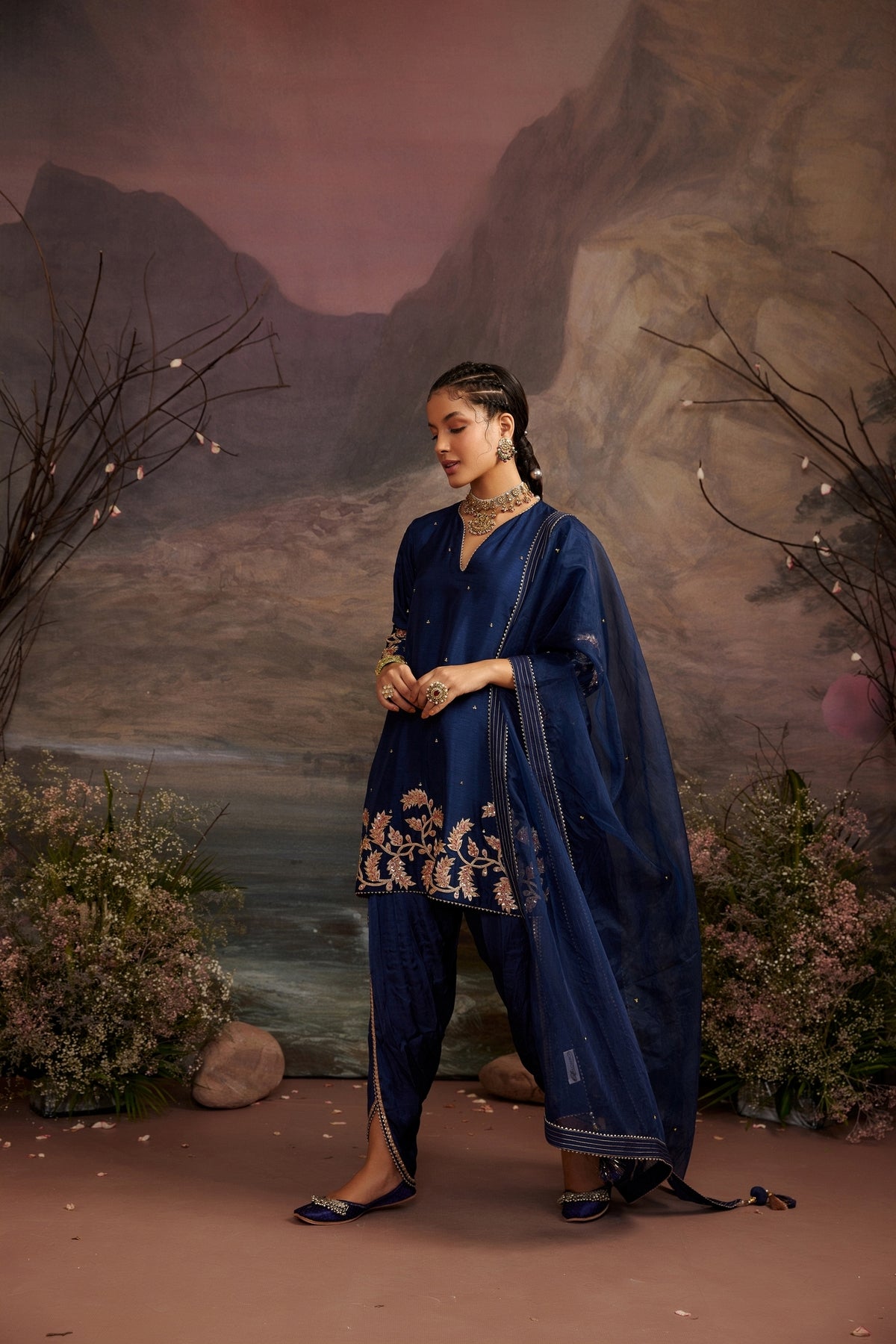 Palak - Navy Blue