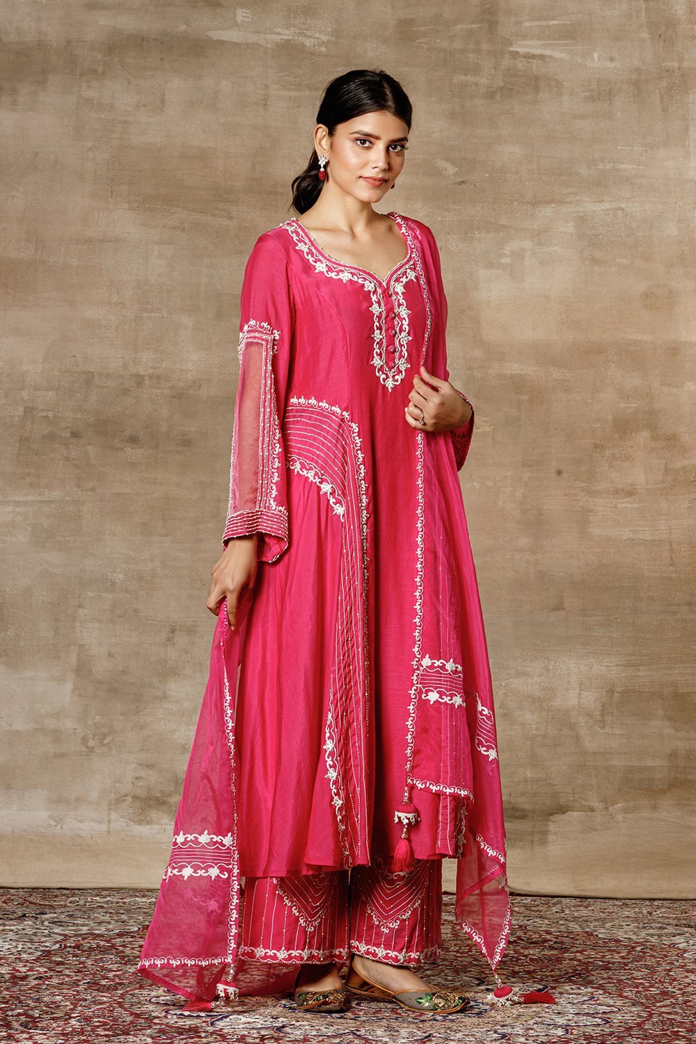 Firoza - ajieshoberoi