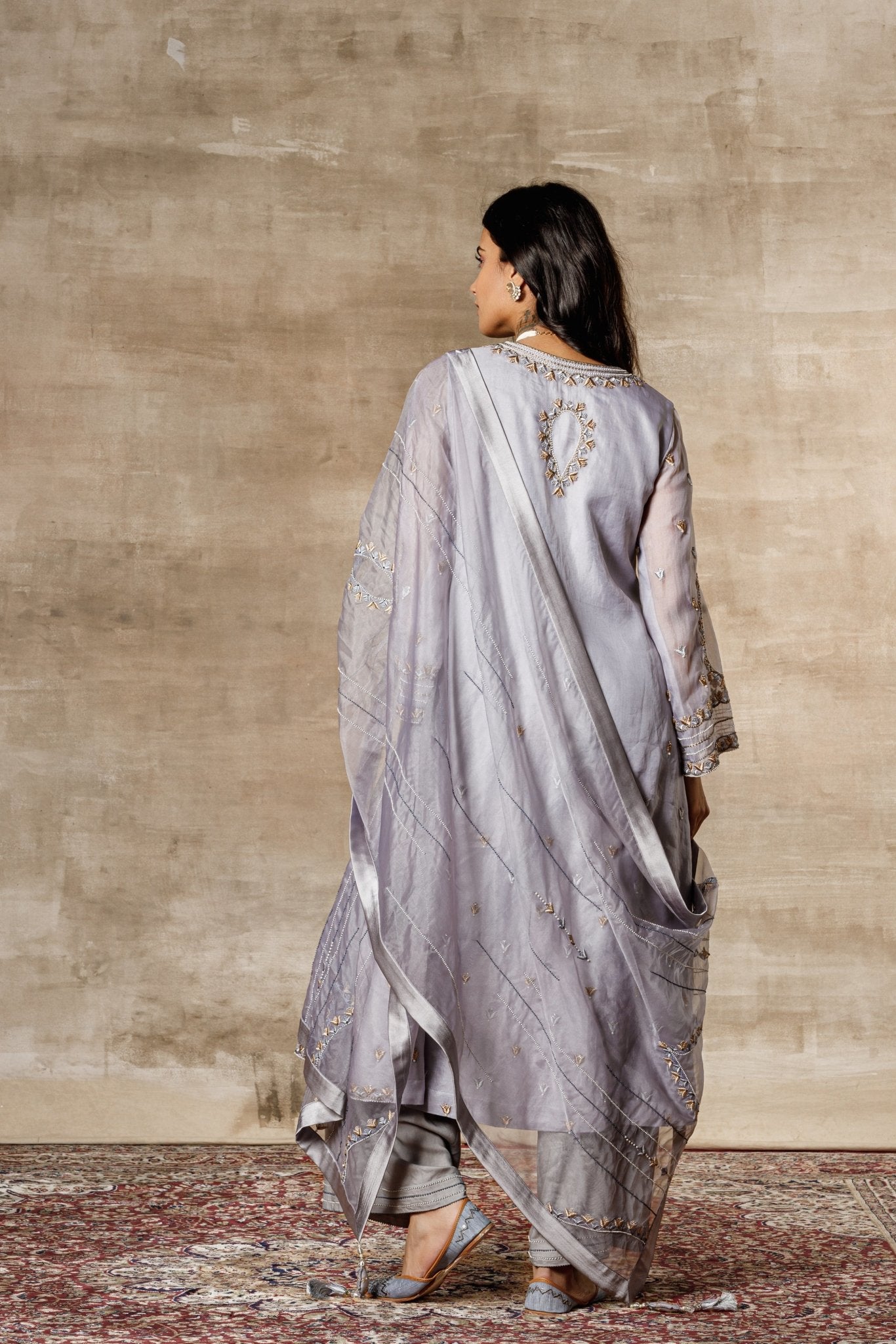 Girahe - ajieshoberoi