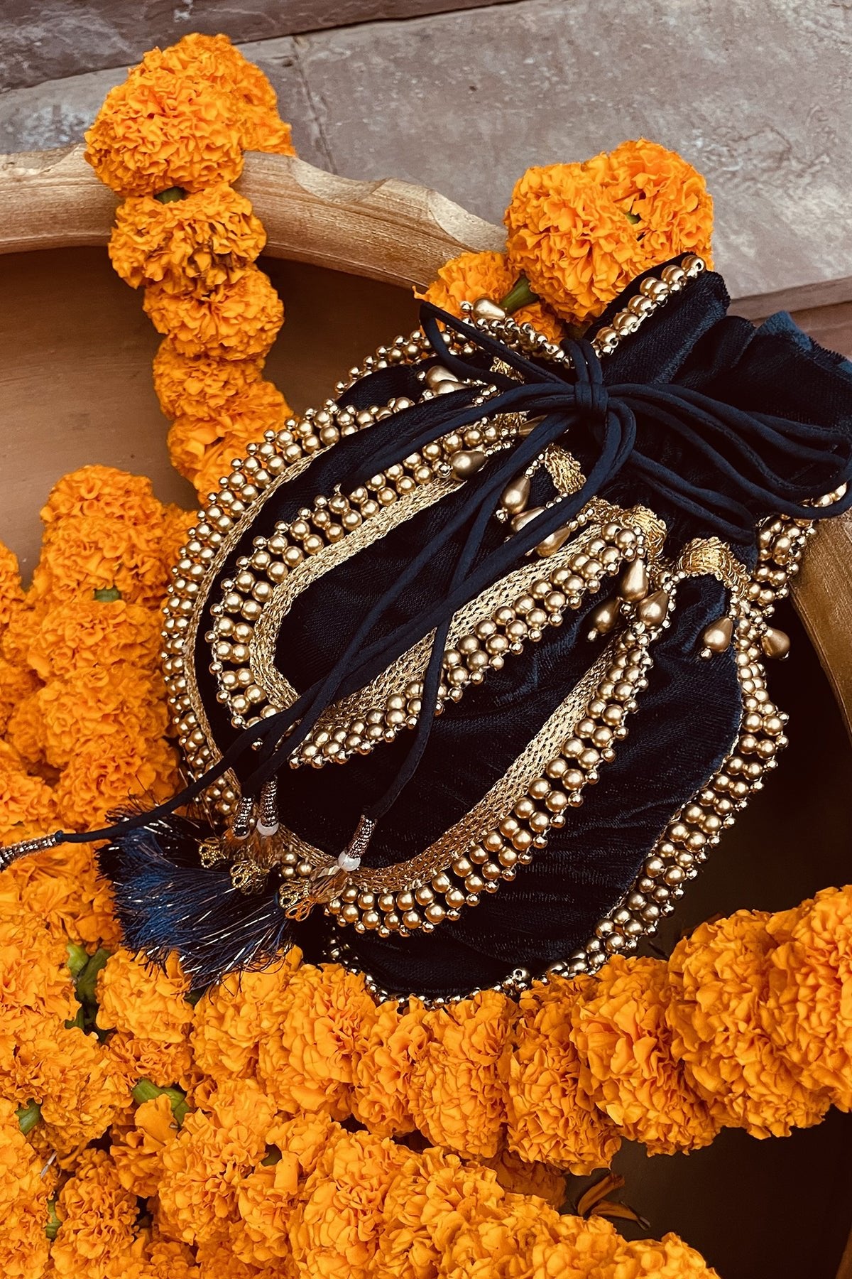 Golden Bead Lace Velvet Potli - ajieshoberoi