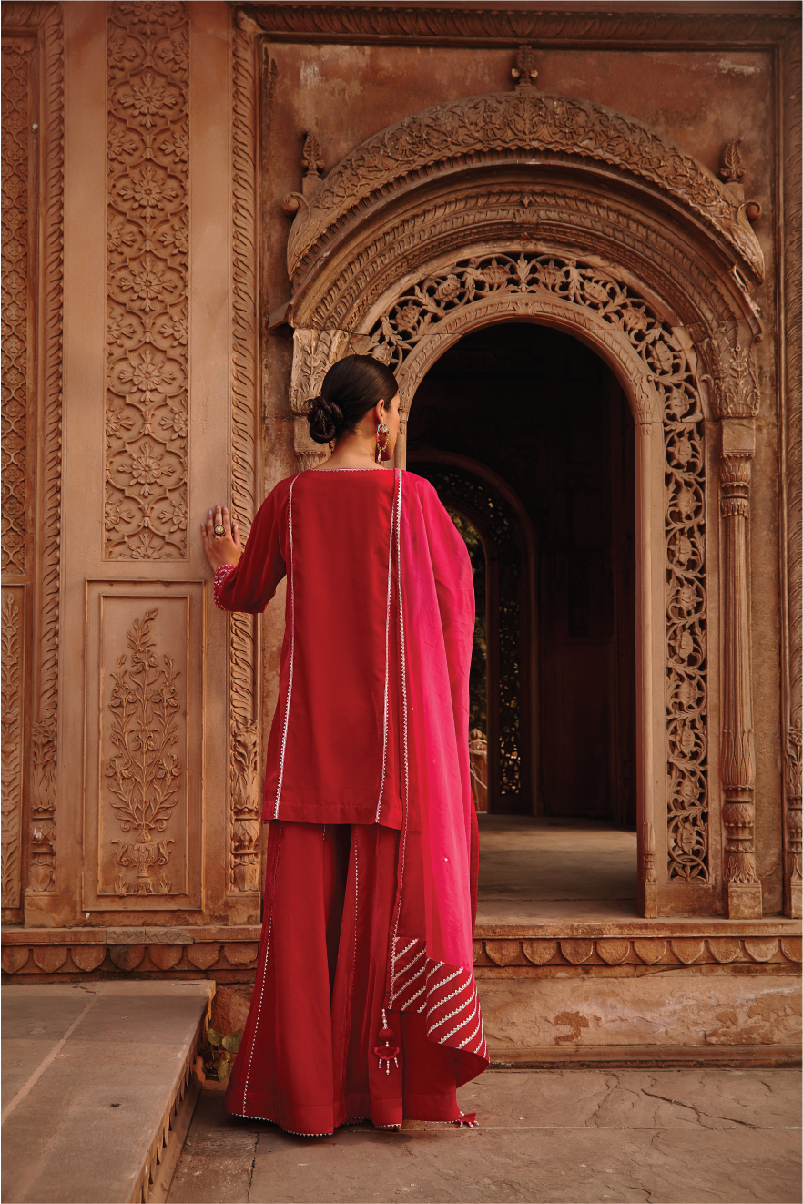 NAZIA - RANI PINK