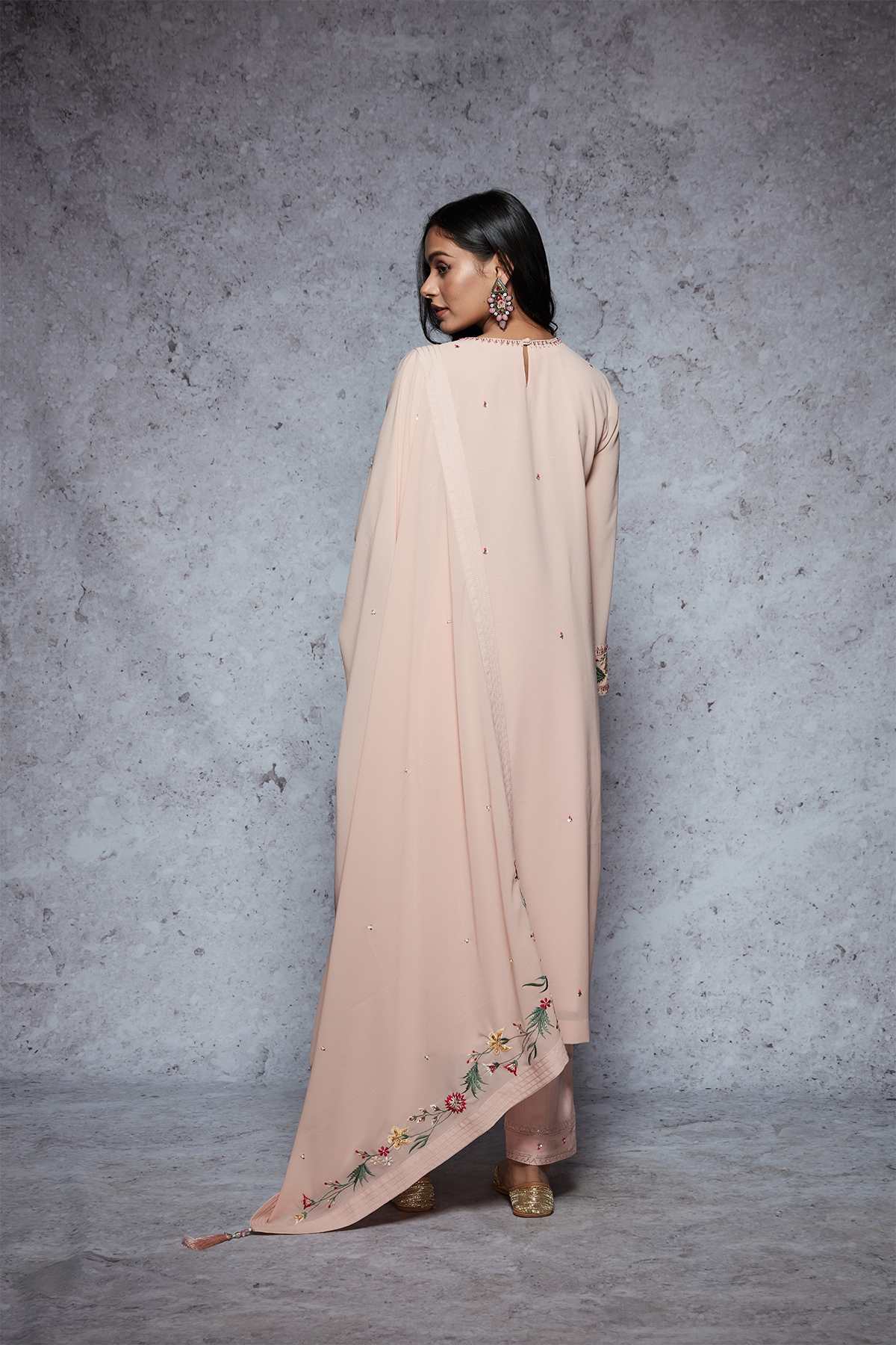 Neetu - Peach - ajieshoberoi