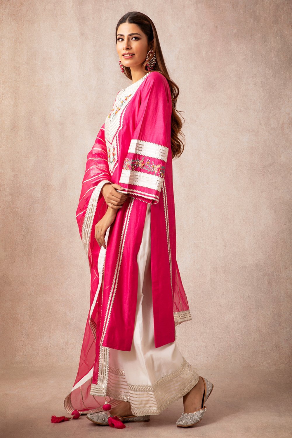 Rani Pink Straight Kurta Set - ajieshoberoi
