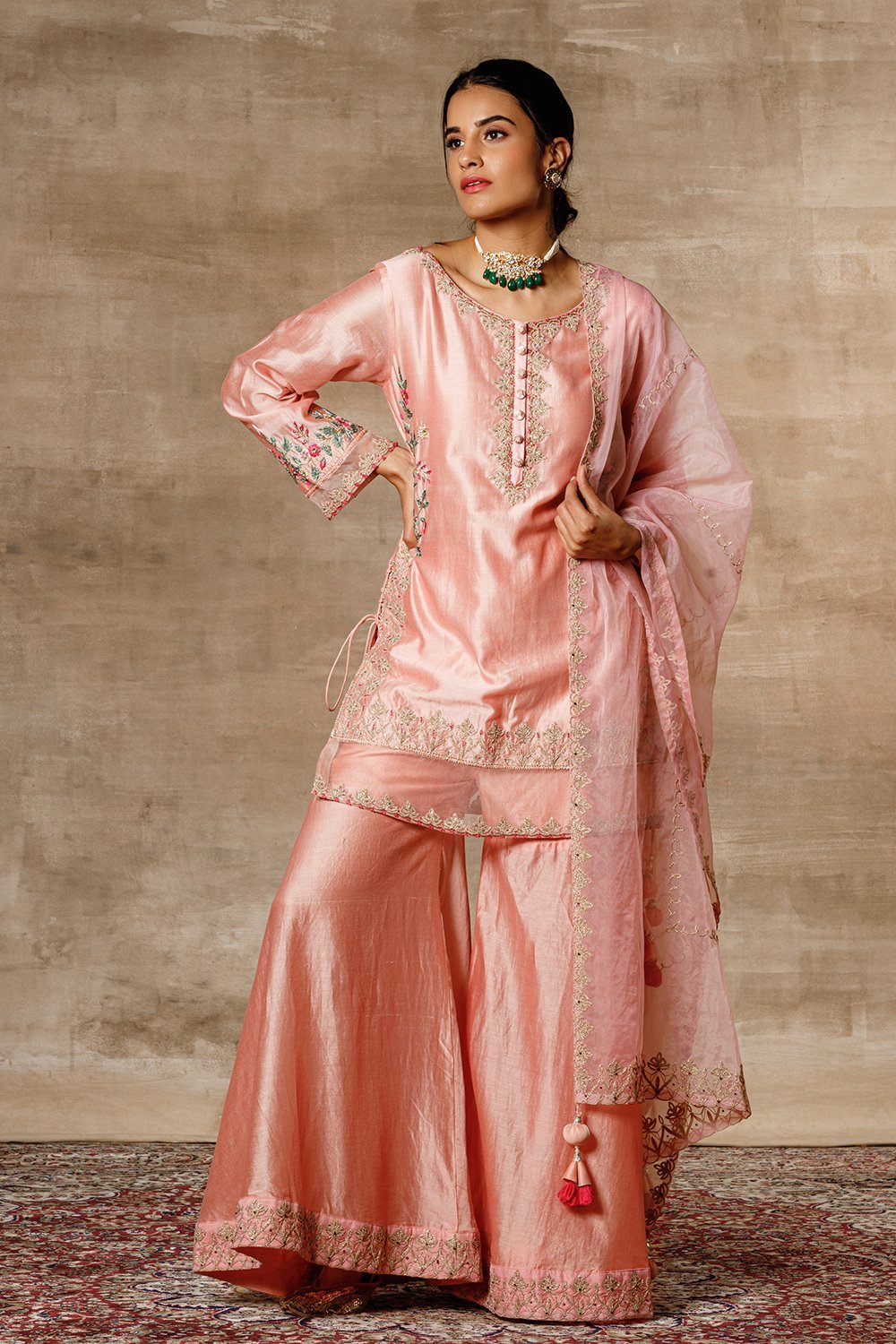 Resham - ajieshoberoi