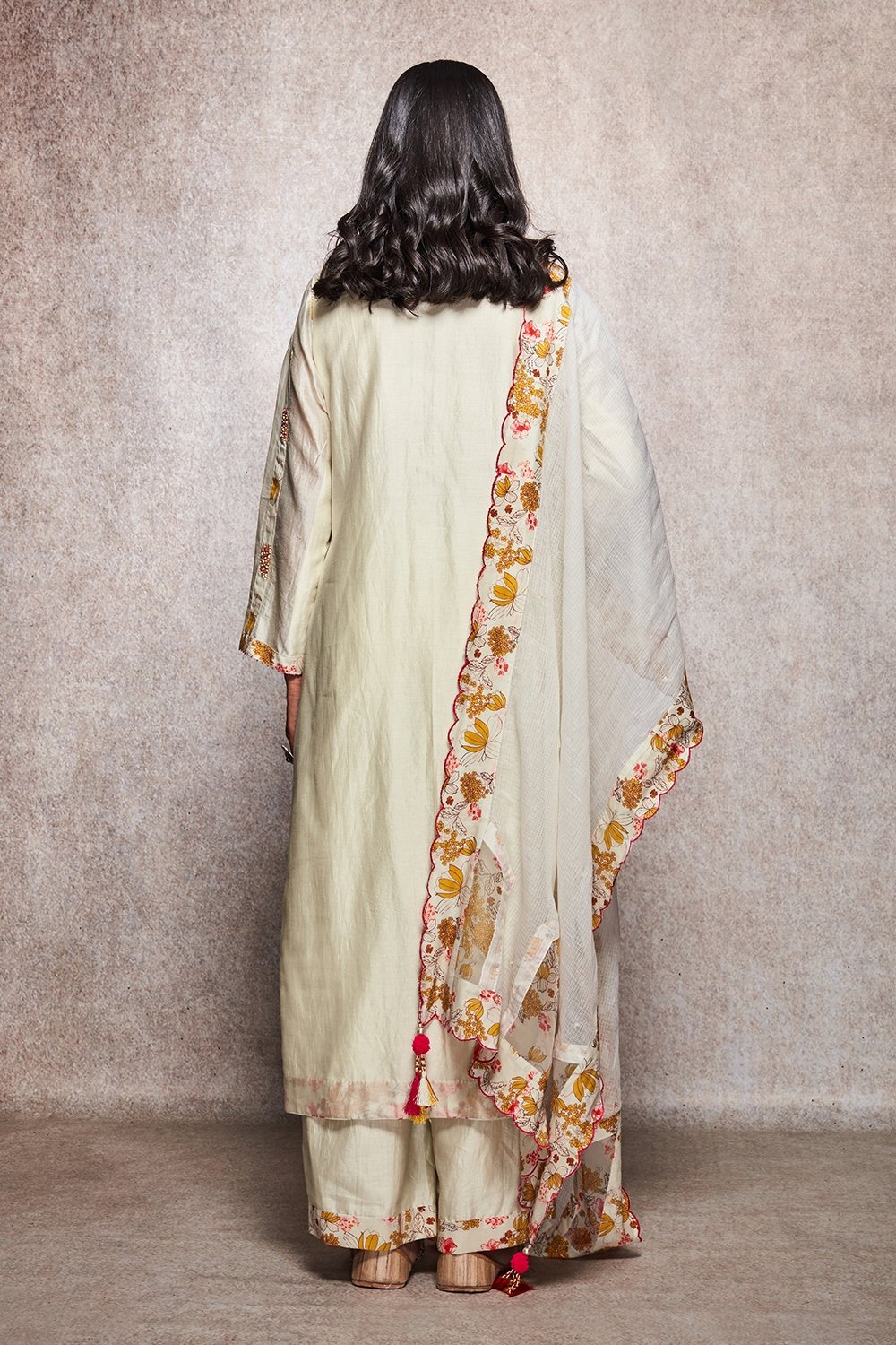 SAMIRA - ajieshoberoi