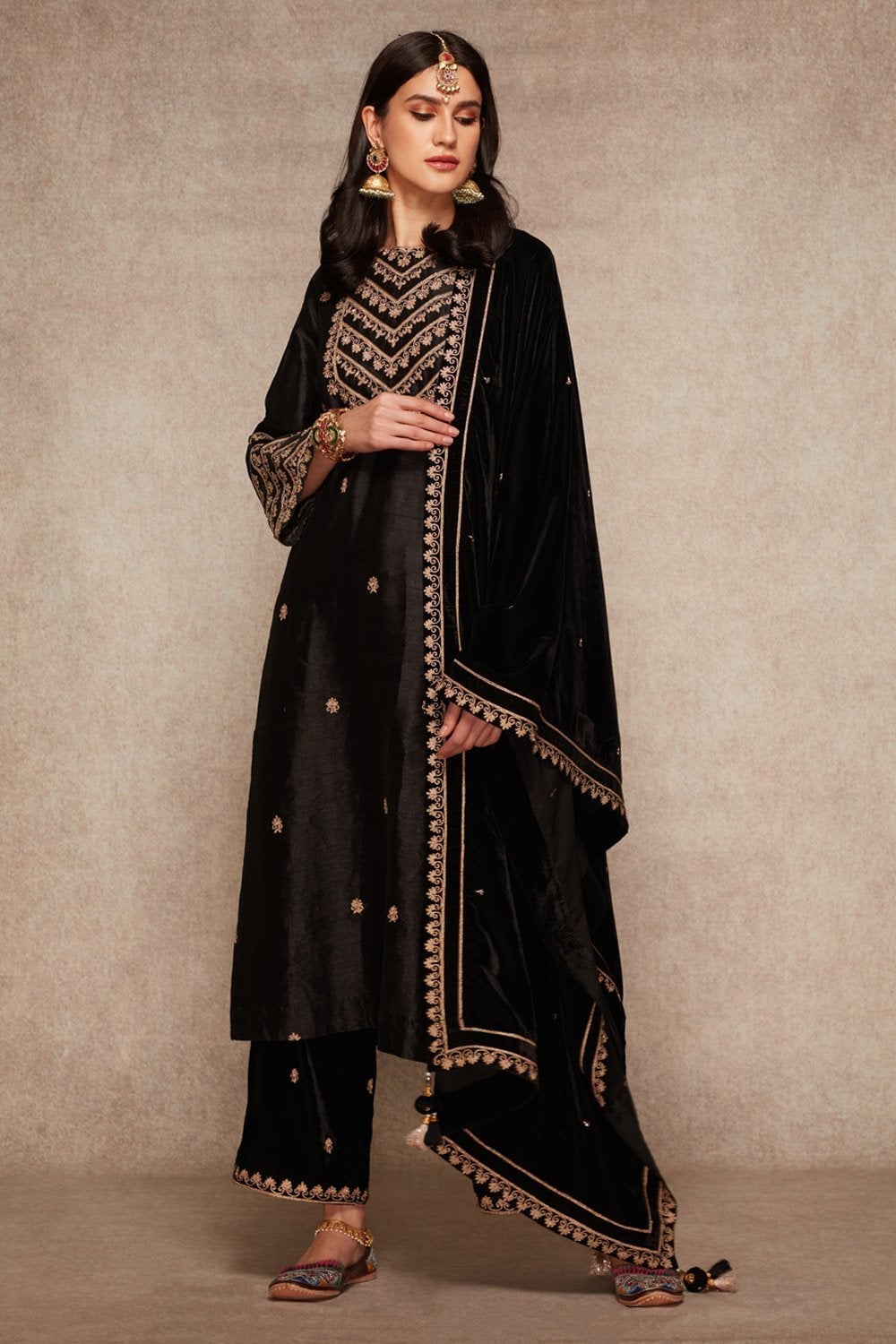 Wine Kurta Set - ajieshoberoi