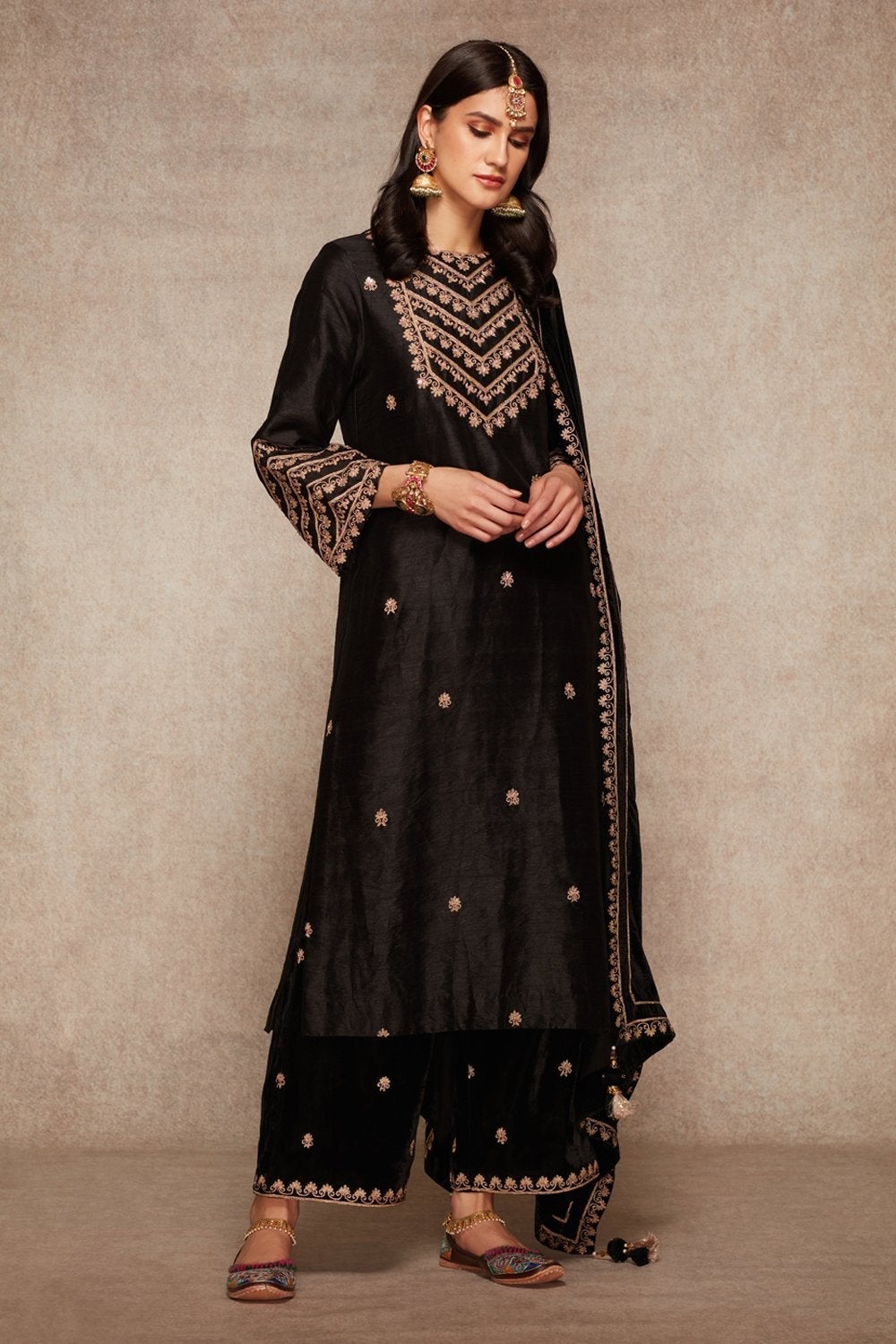 Wine Kurta Set - ajieshoberoi