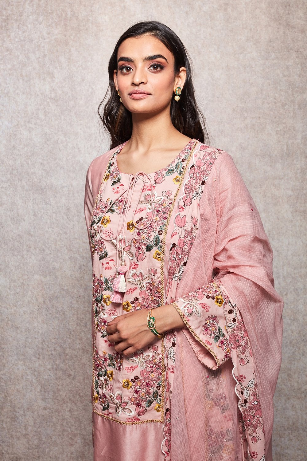 ZOYA - ajieshoberoi