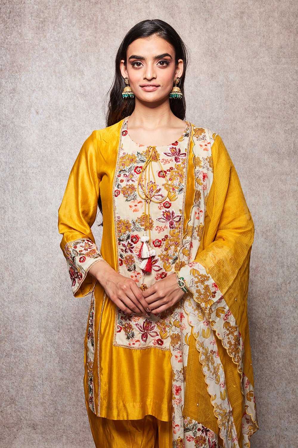 ZOYA - ajieshoberoi