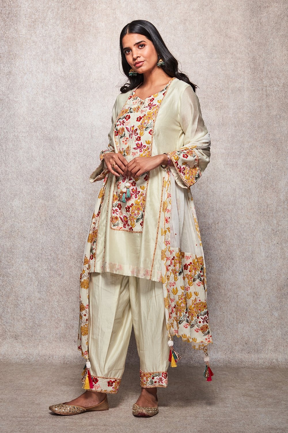 ZOYA - ajieshoberoi
