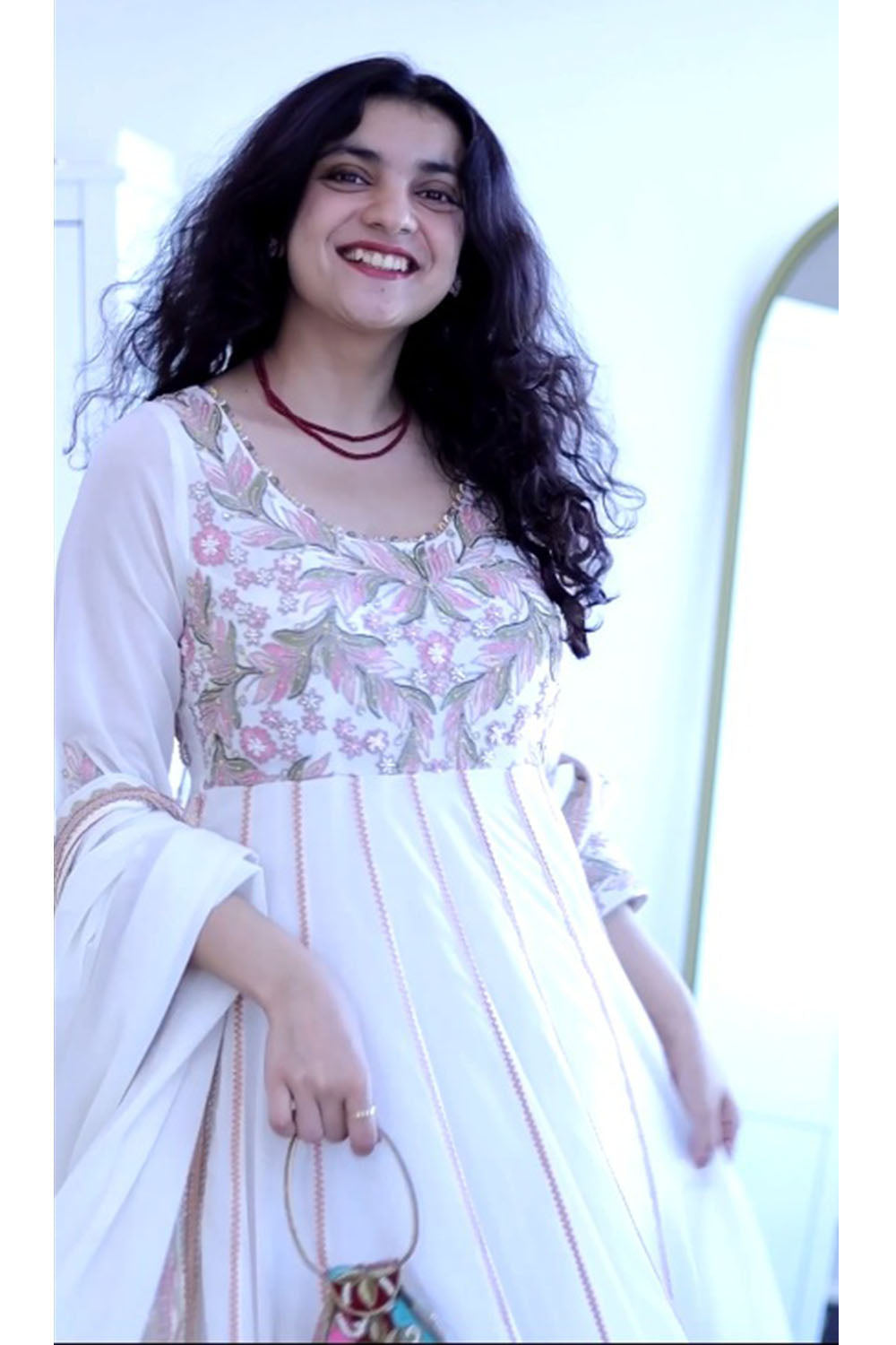 Gaurika Rathi in Khoobsurat Ivory