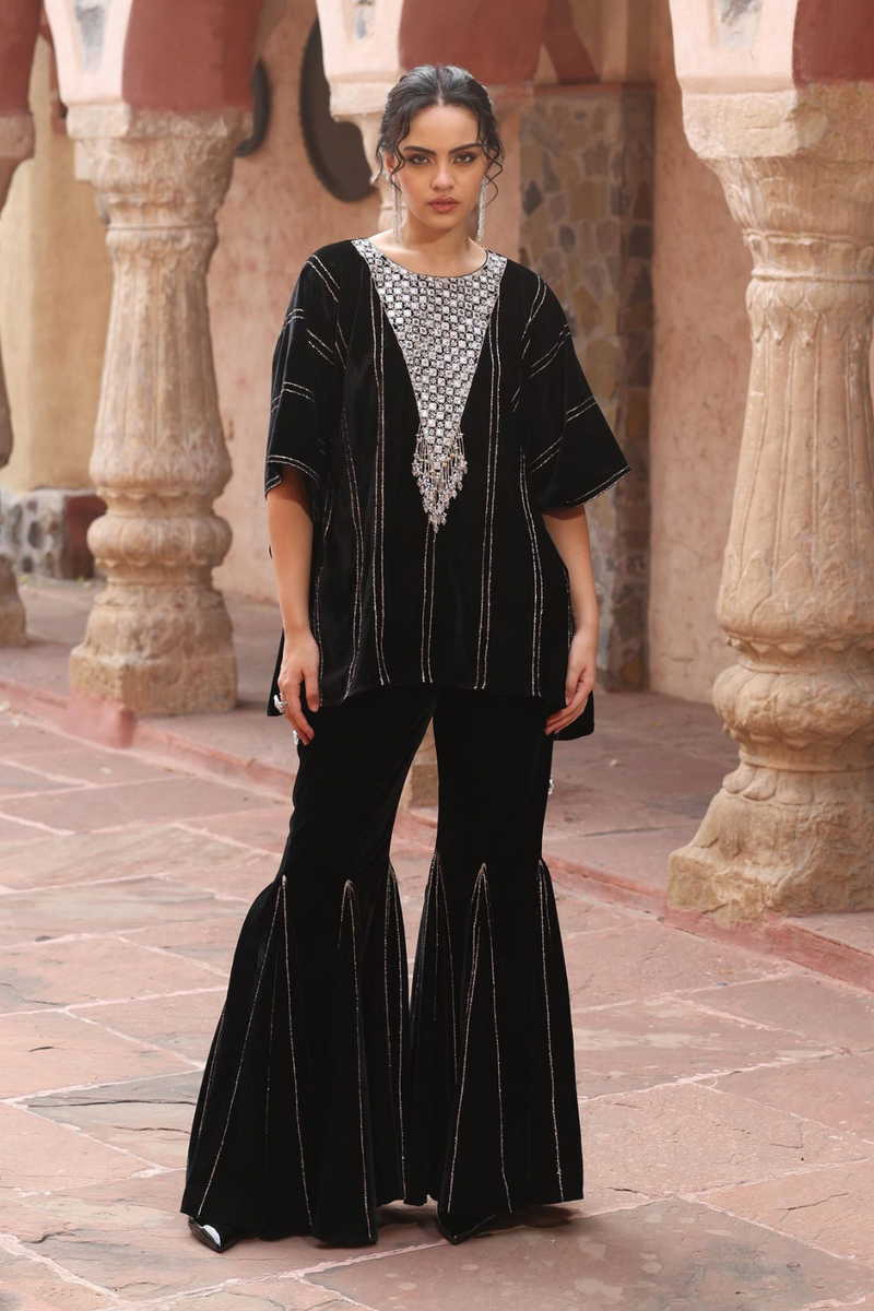 Black Kaftan Set