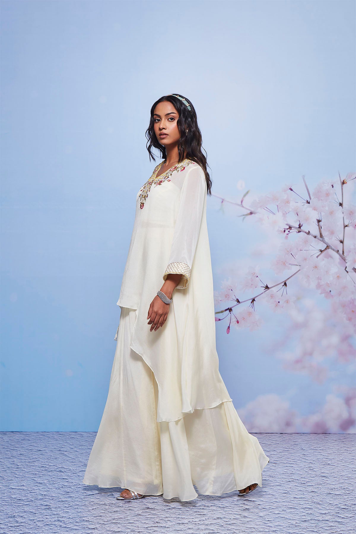 CHANDA - IVORY