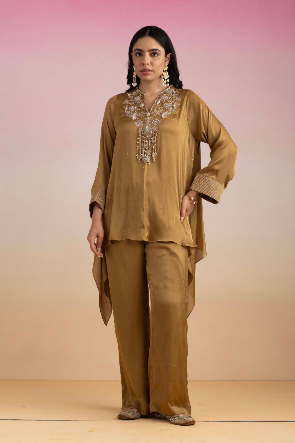 Jhilmil Cape Set