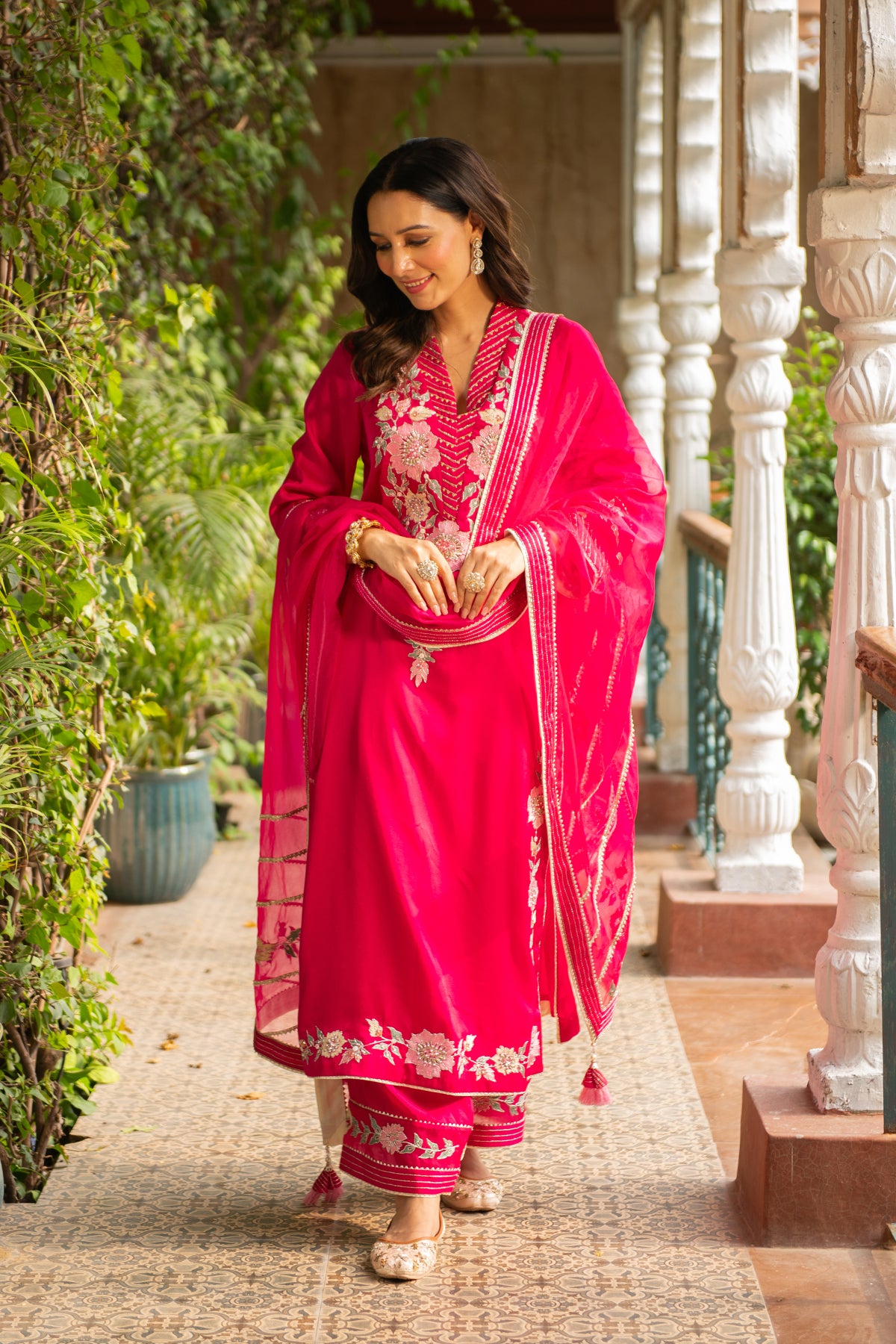 MANYA RANI PINK