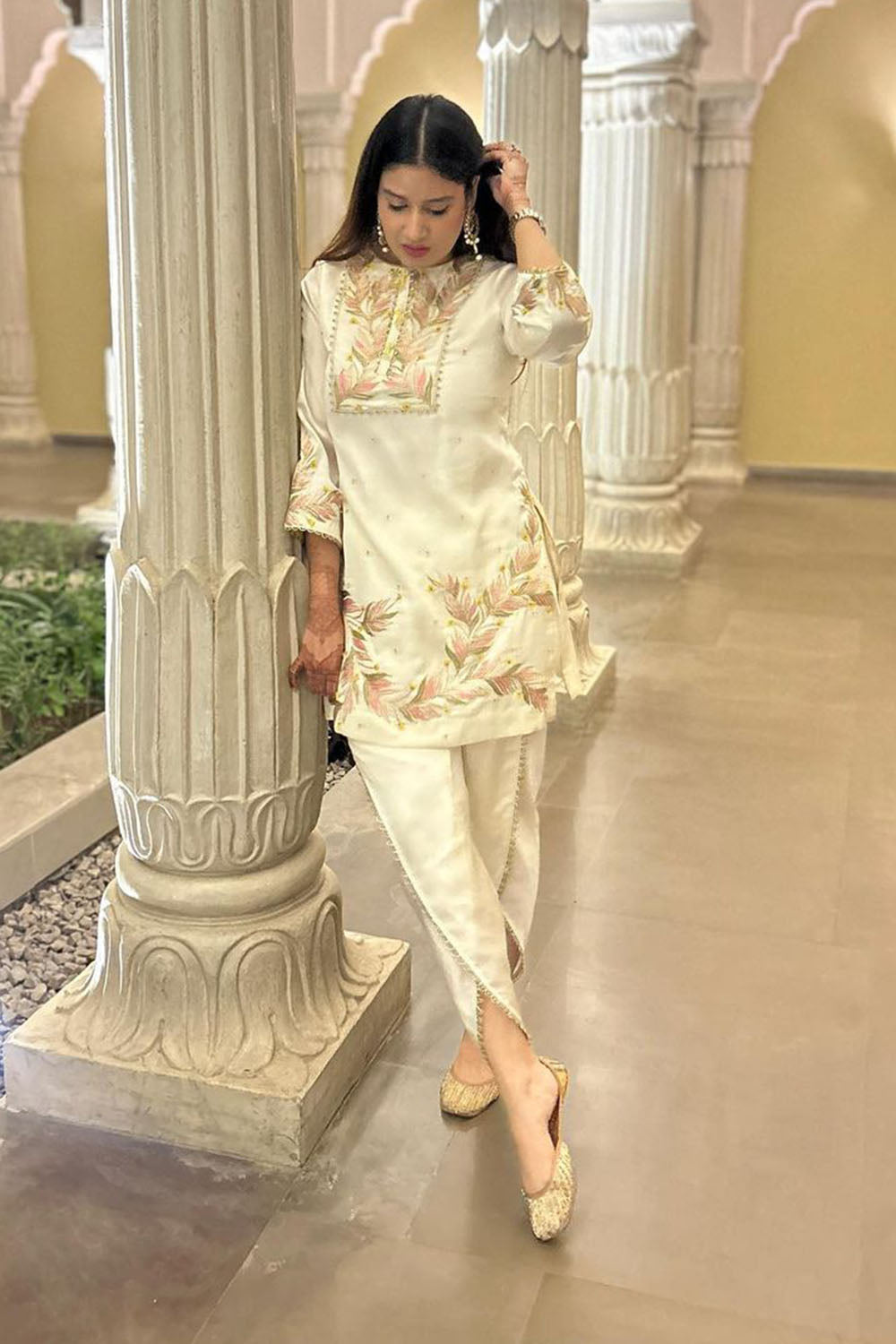 Tanya Hooda in Nazakat Ivory