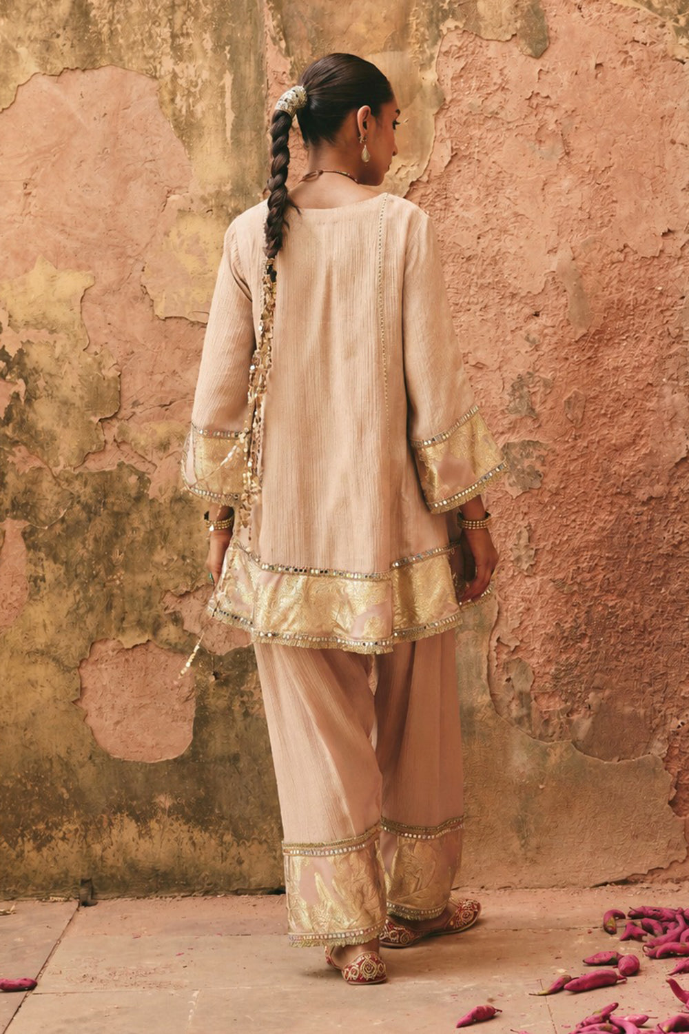 AASHNA - Nude (Kurta Set)