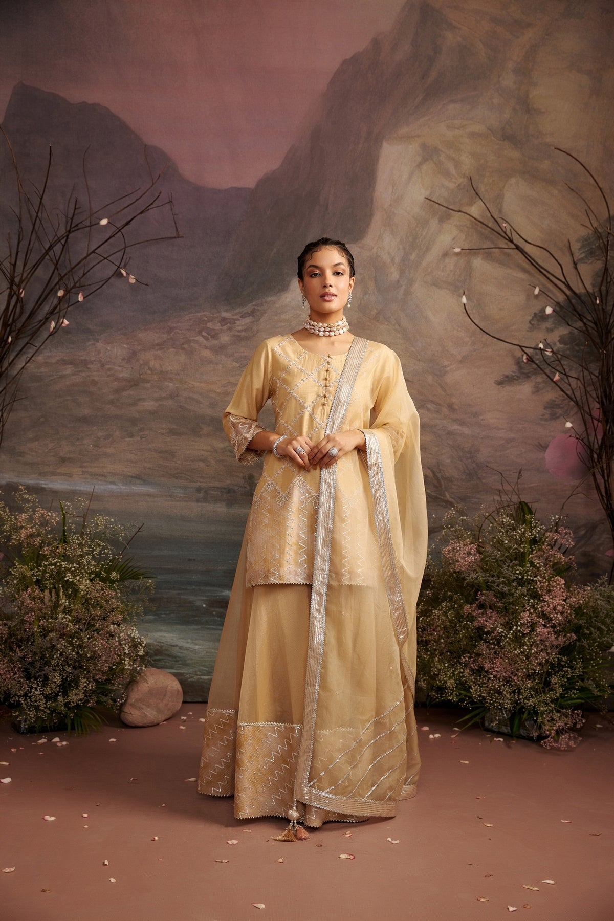 Nazuk - Honey Gold - RTS