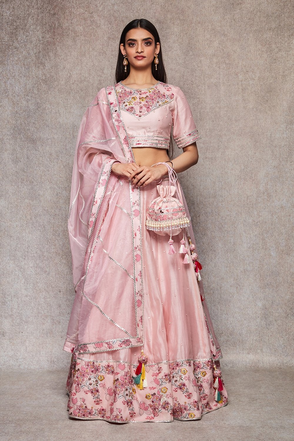 GULNAR - ajieshoberoi