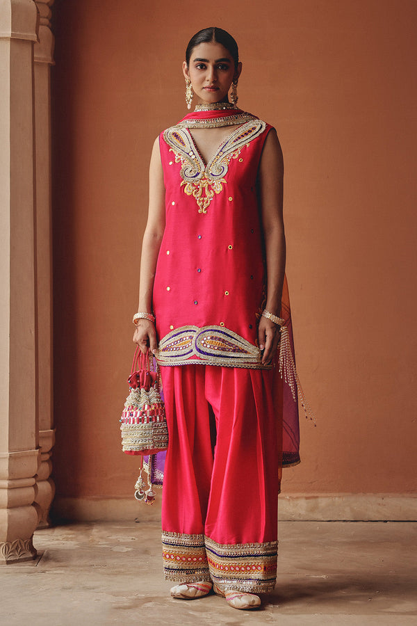 Rani Sitara-E -Chamak