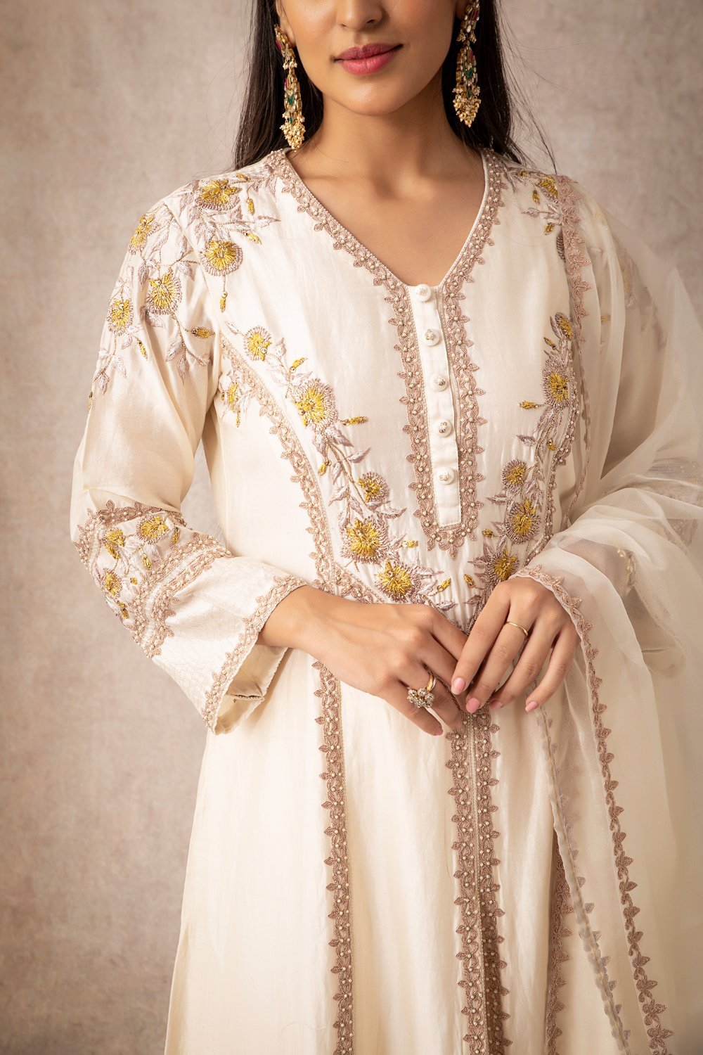 A Line Kurta Set - ajieshoberoi