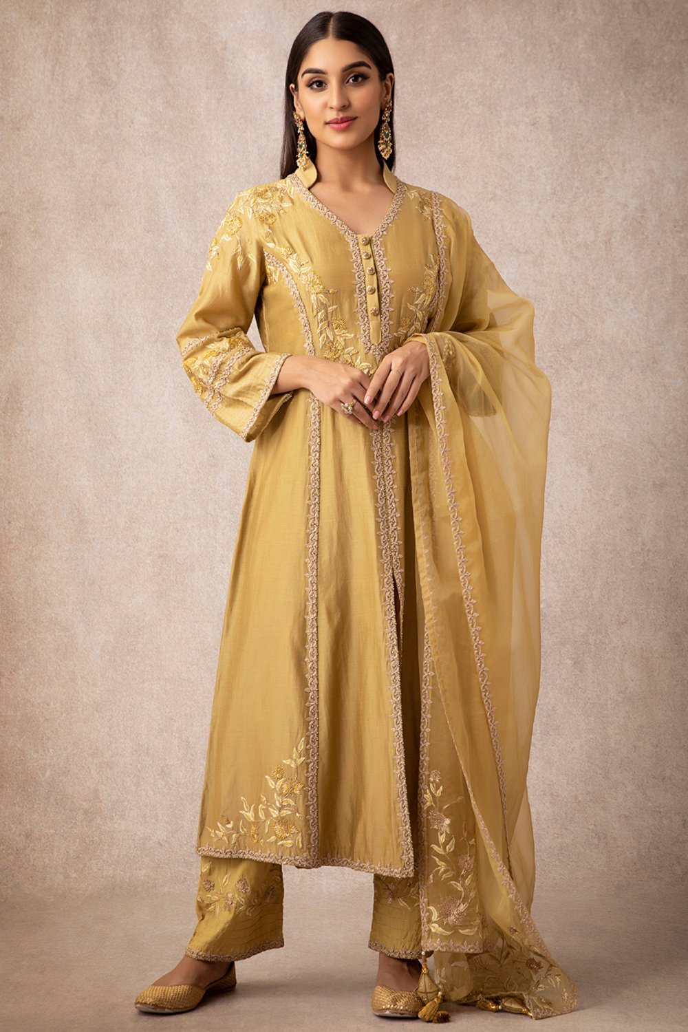 A Line Kurta Set - ajieshoberoi