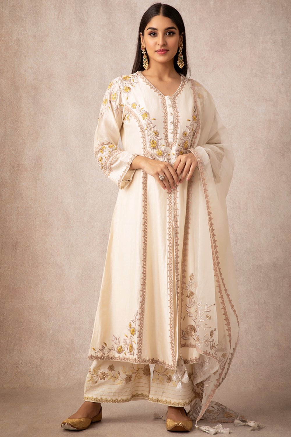 A Line Kurta Set - ajieshoberoi