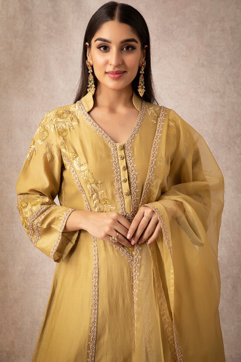 A Line Kurta Set - ajieshoberoi