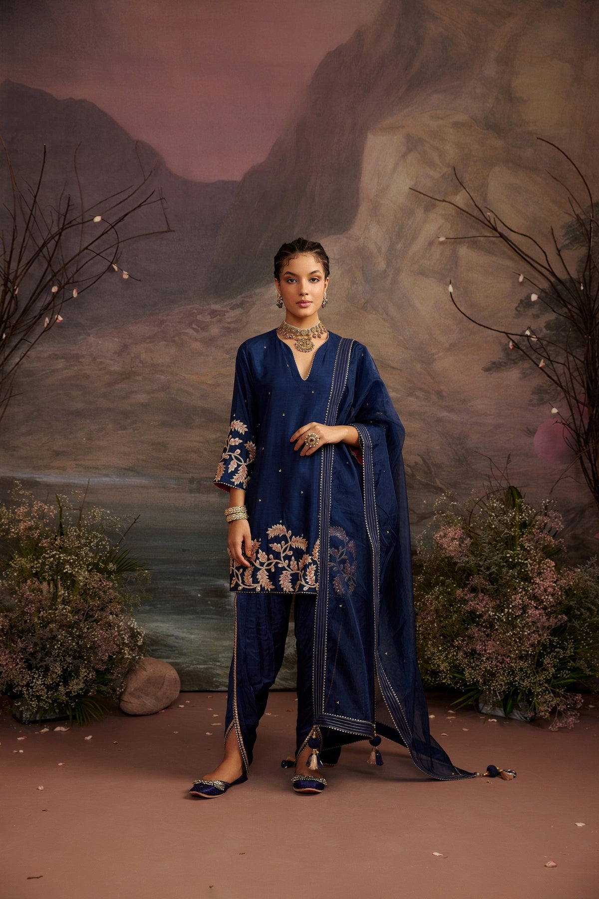 Palak - Navy Blue