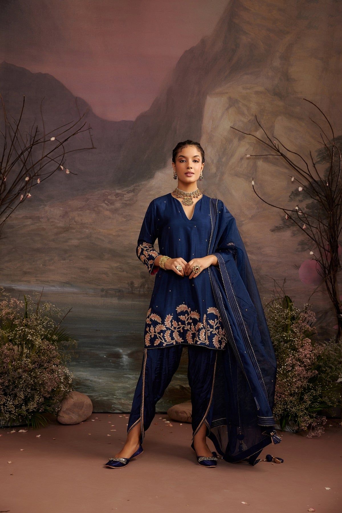 Palak - Navy Blue