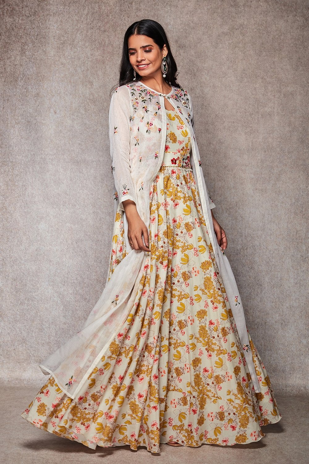 FARAH - ajieshoberoi