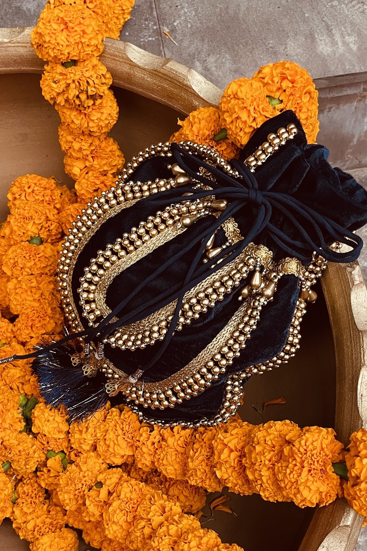 Golden Bead Lace Velvet Potli - ajieshoberoi