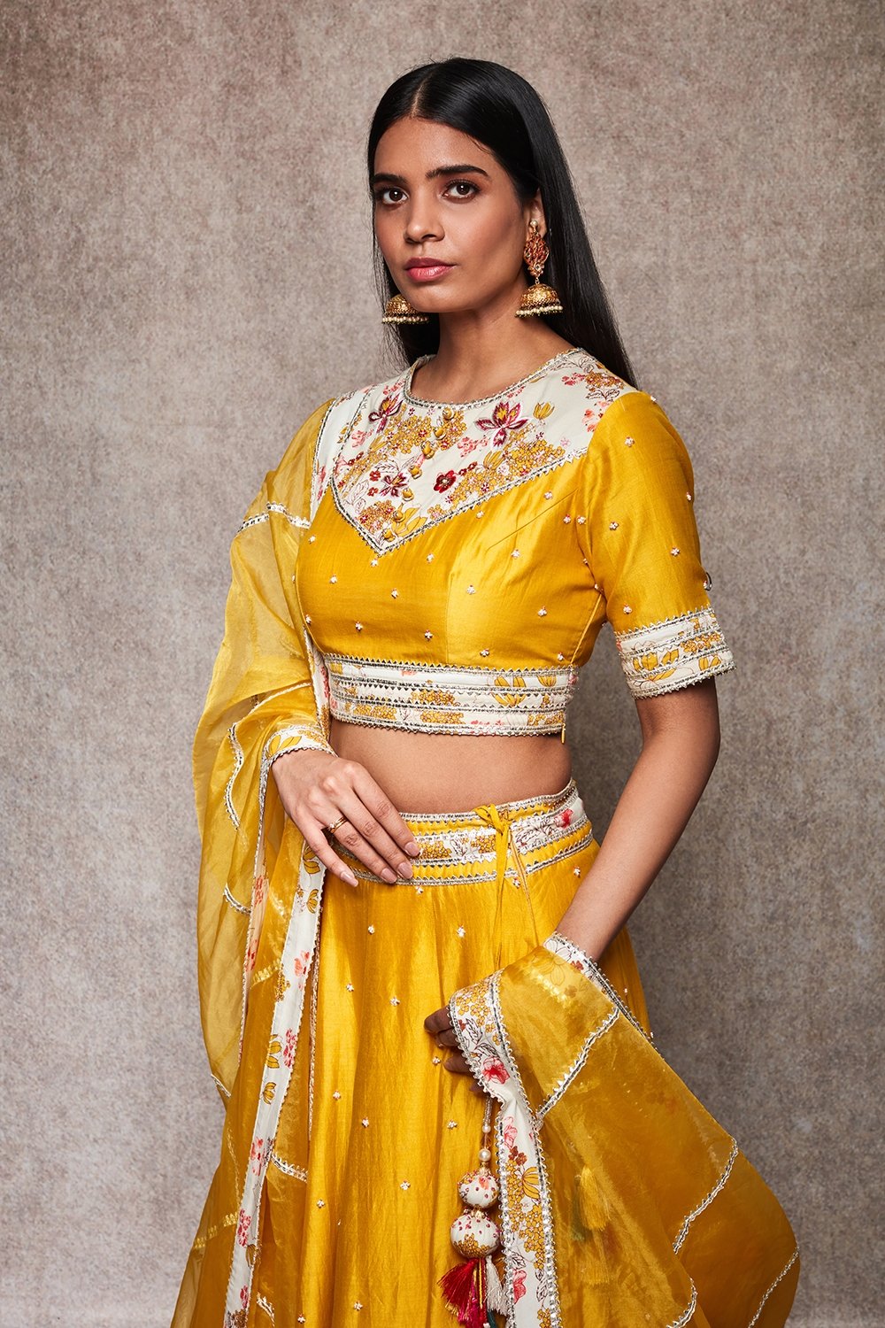 GULNAR - ajieshoberoi