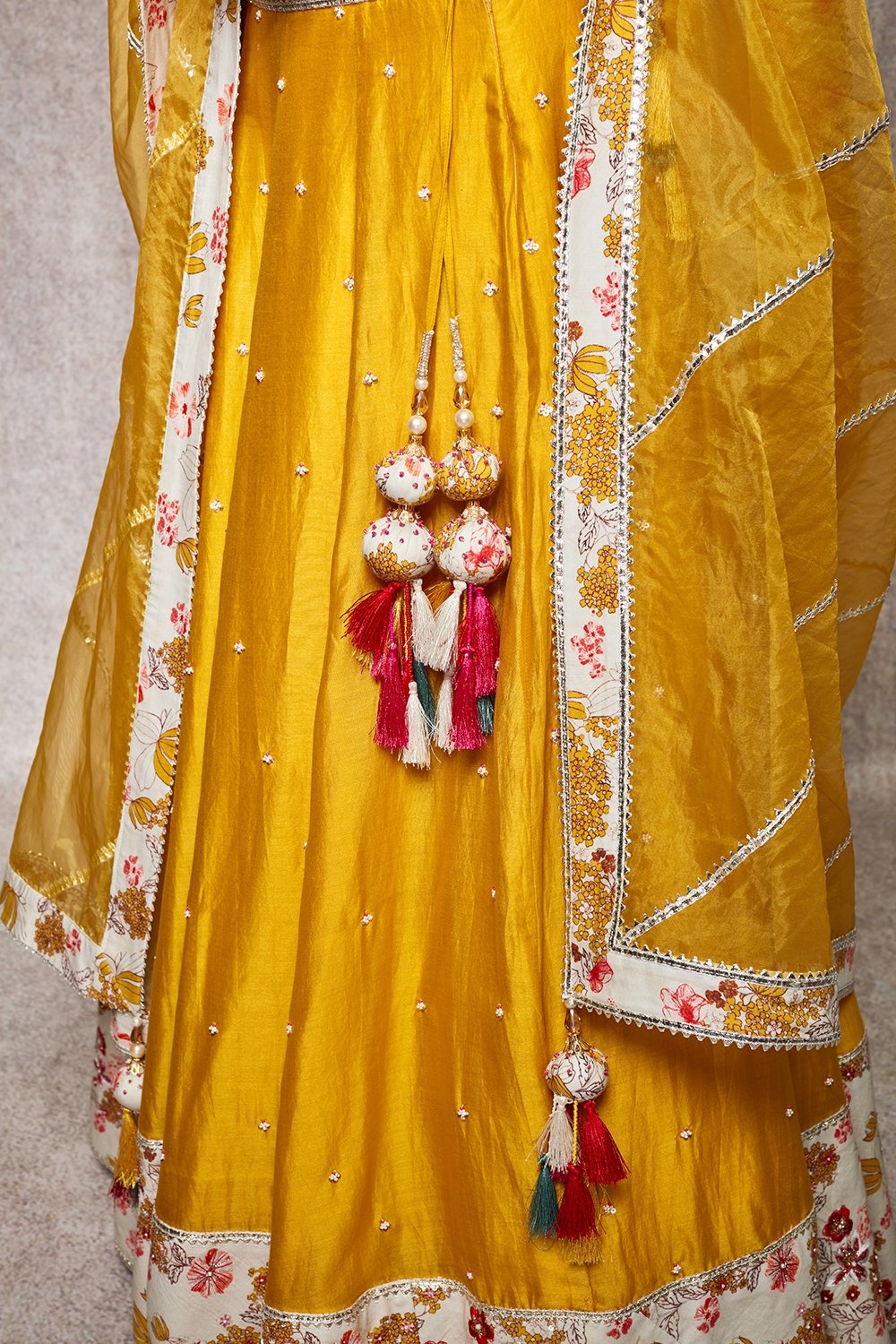 GULNAR - ajieshoberoi