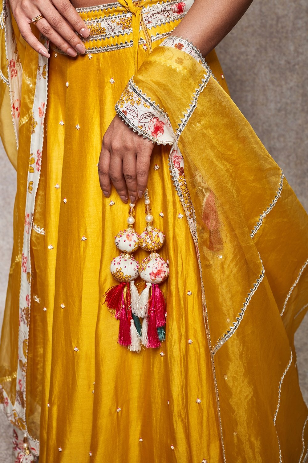 GULNAR - ajieshoberoi