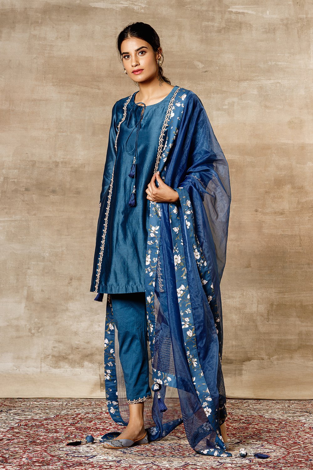Maggam - ajieshoberoi