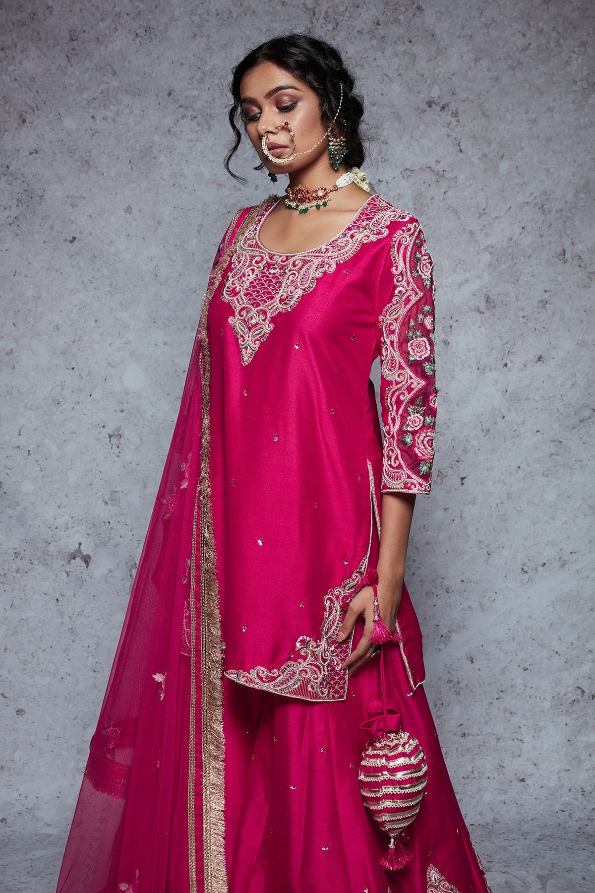 Mumtaz - Rani Pink - ajieshoberoi