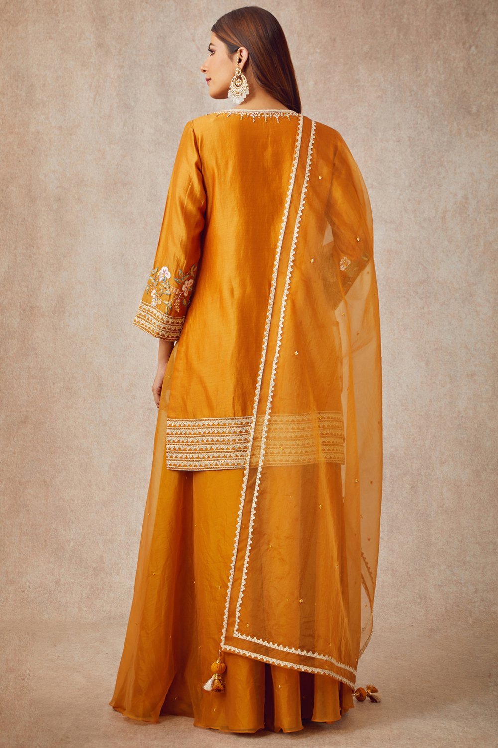 Mustard Short Kurta Set - ajieshoberoi