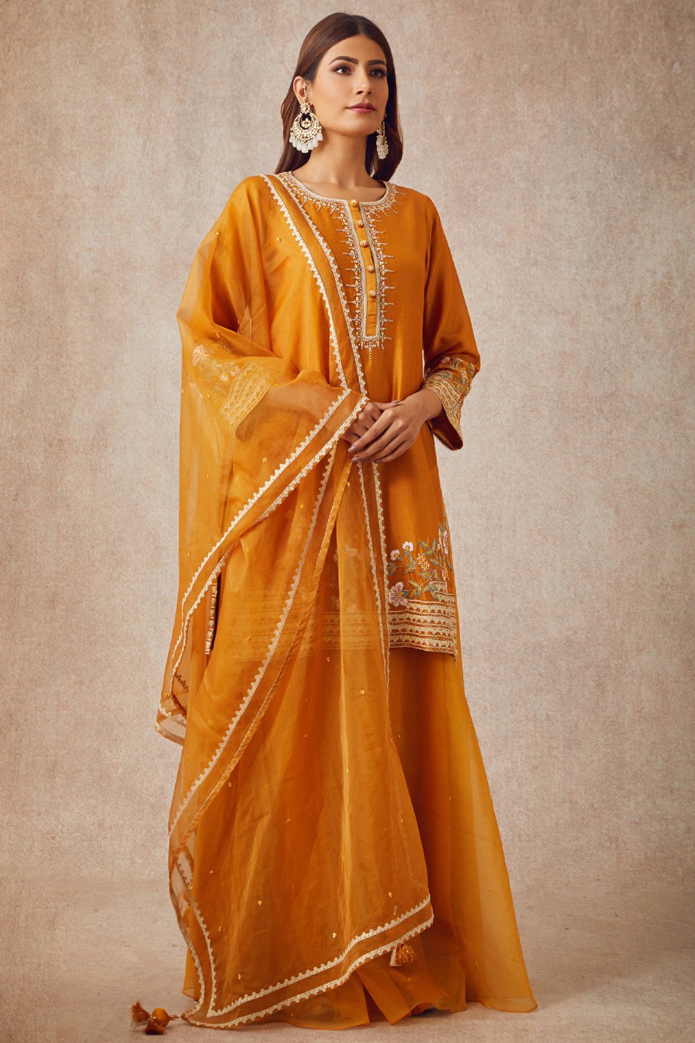 Mustard Short Kurta Set - ajieshoberoi