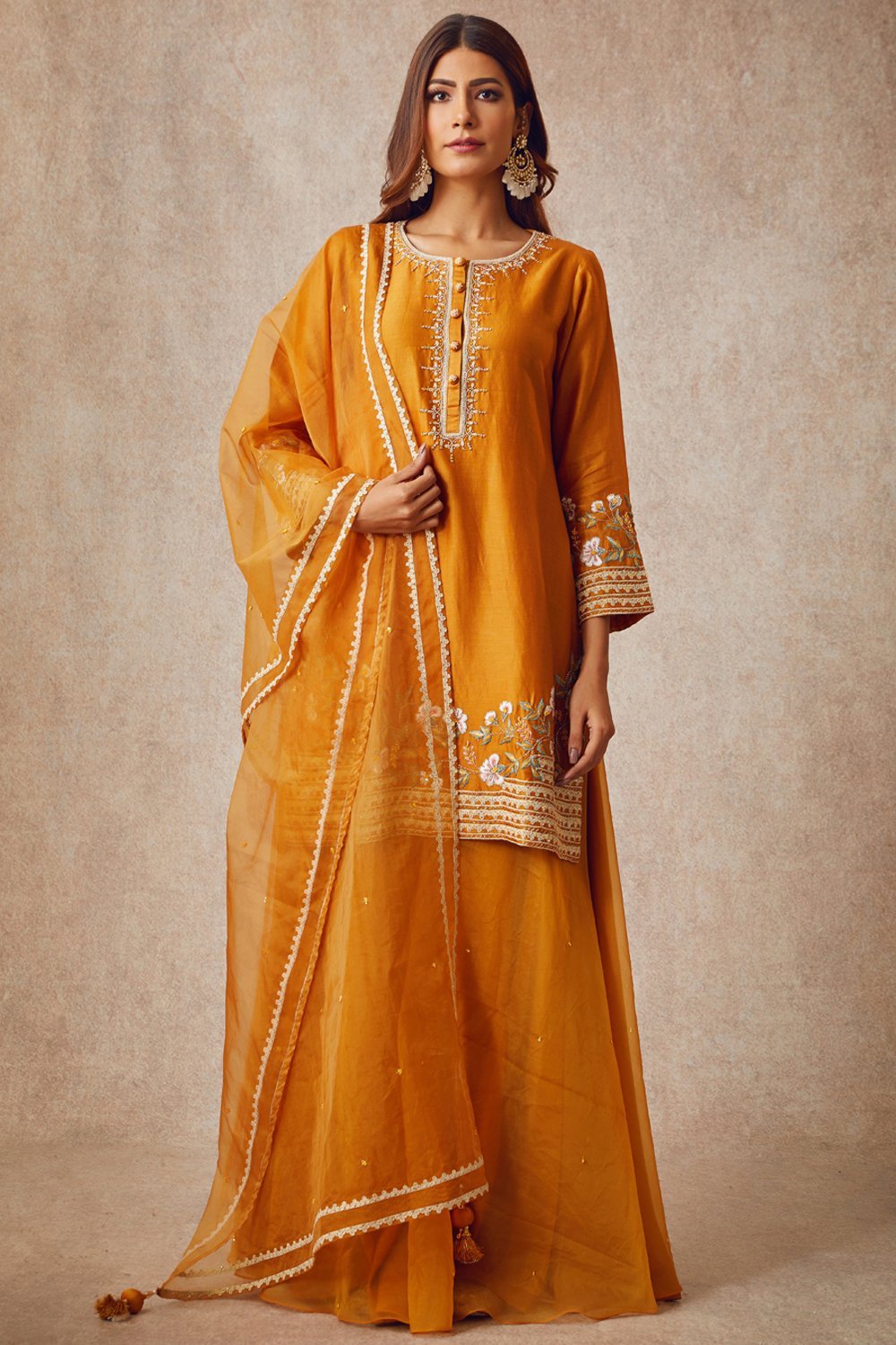 Mustard Short Kurta Set - ajieshoberoi